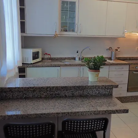 Cerca De Playa Jardín * Puerto de la Cruz (Tenerife)